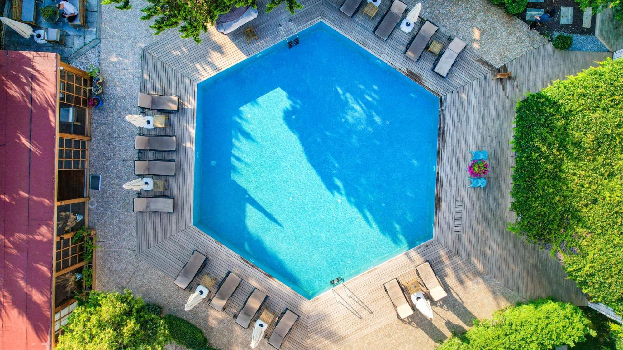 Готель Costa 3*
